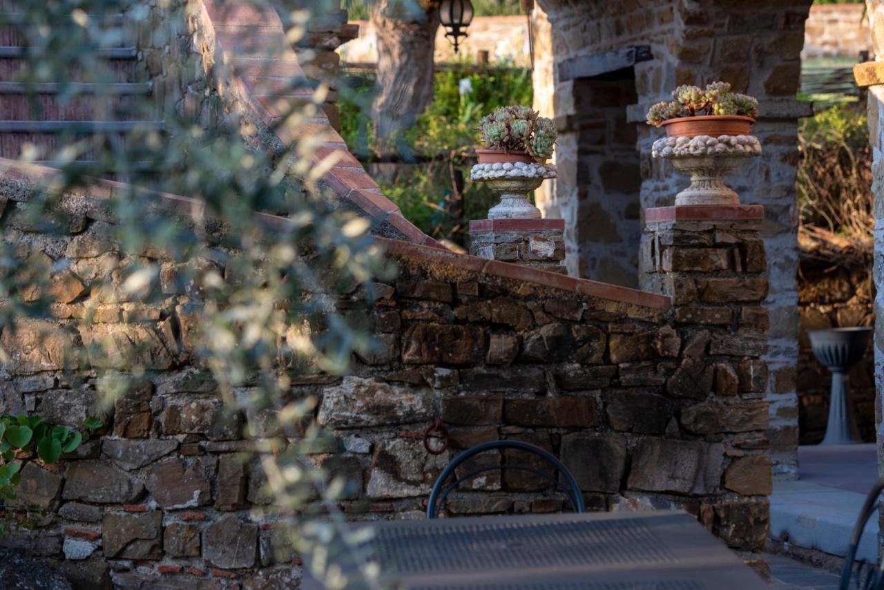 Отель La Ginestra Castel San Lorenzo Экстерьер фото