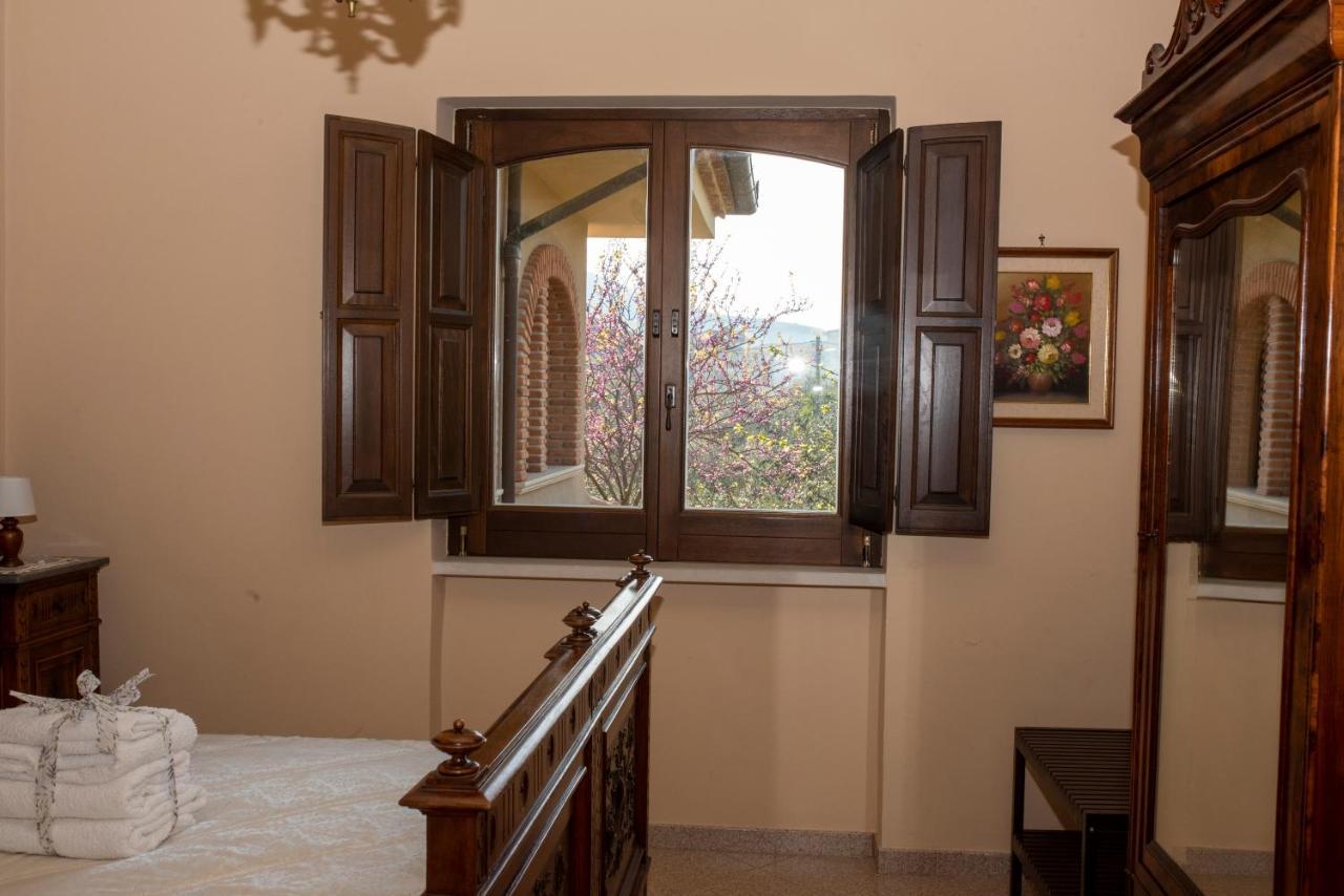 Отель La Ginestra Castel San Lorenzo Экстерьер фото