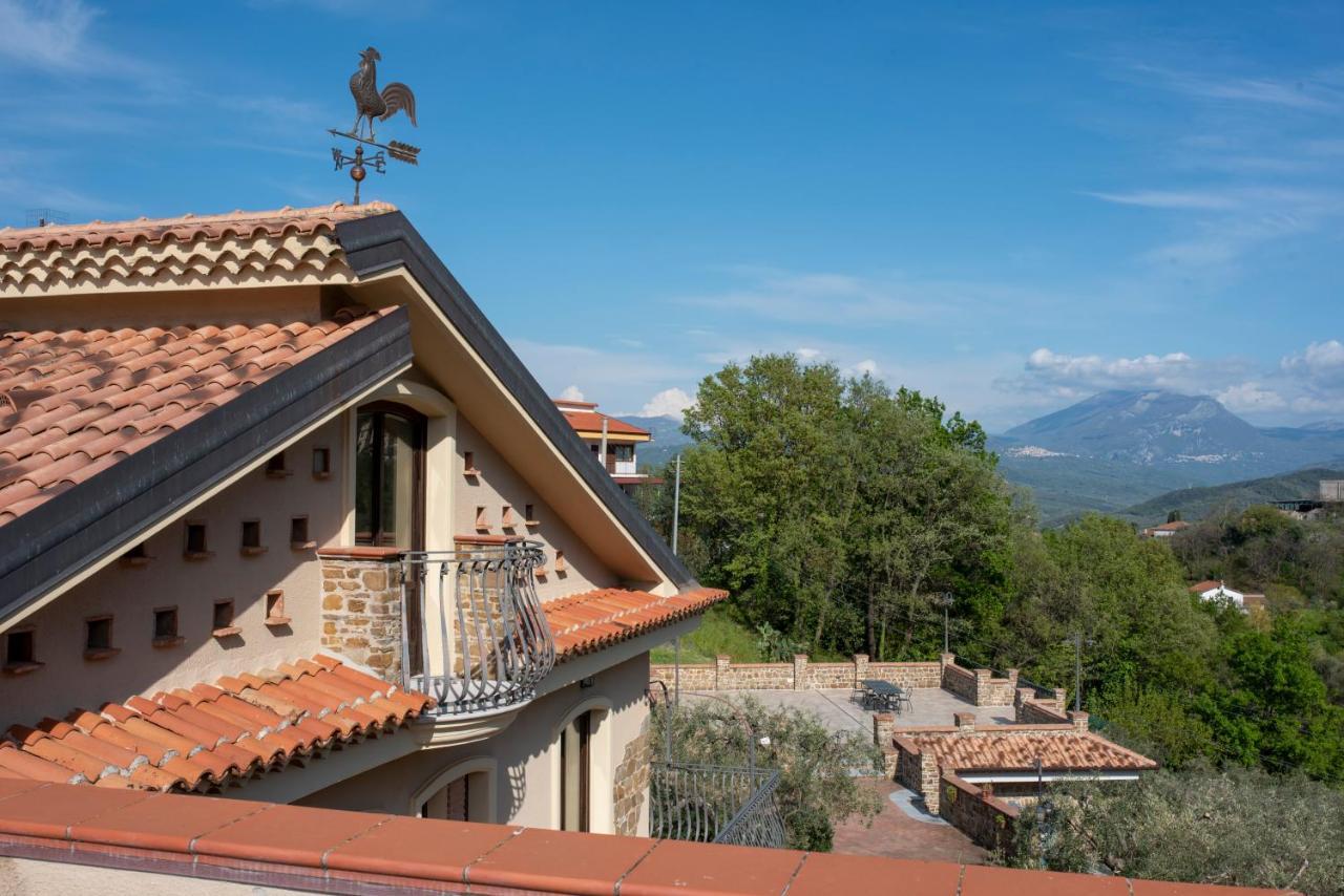 Отель La Ginestra Castel San Lorenzo Экстерьер фото