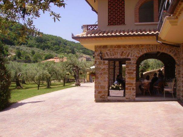 Отель La Ginestra Castel San Lorenzo Экстерьер фото